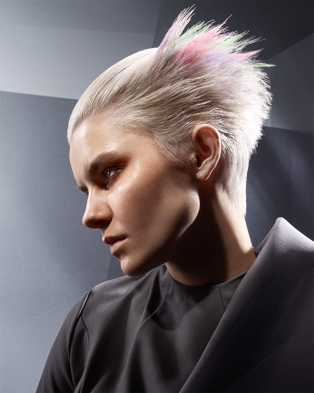 Andy Heasman - BHA Southern Hairdresser of the Year 2025 - Platinum Crop with Colour Details